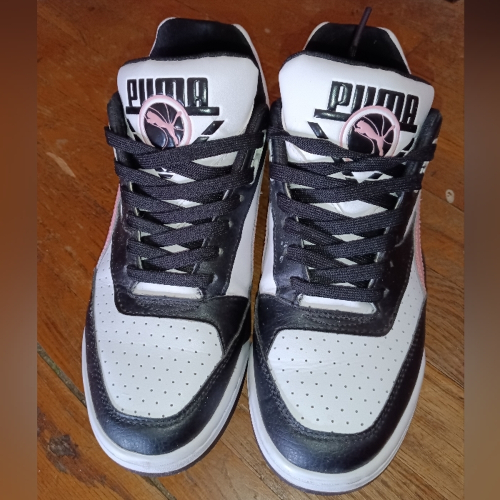 Puma leather sneakers